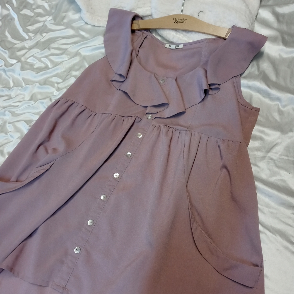 Daniel Rainn Flowy Mauve Ruffle Blouse